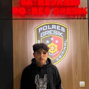 Satu DPO Gangster Gresik Menyerahkan Diri, Polres Gresik Imbau DPO Lainnya Agar Menyerahkan Diri