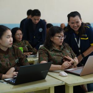 SMA Katolik Frateran Surabaya Perkuat Kompetensi Digital Guru melalui Pelatihan dan Sertifikasi Gemini Certified Educators
