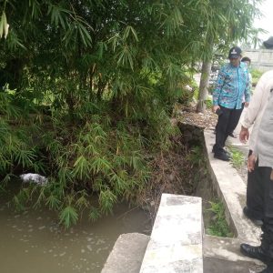 Pemantauan Debit Air Sungai Desa Peusar, Polsek Panongan Pastikan Kondisi Normal
