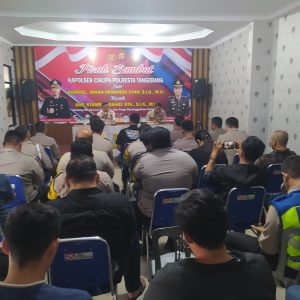 Cikupa Police Chief Briefs Officers, Emphasizes Public Service and Integrity