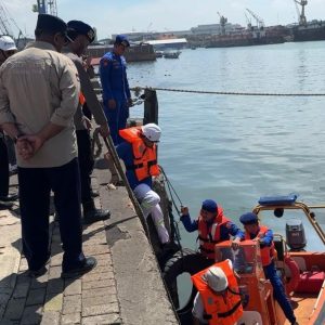 Pelindo Regional 3 Evakuasi Kapal Pacific 88 Usai Insiden Bongkar Muat di Dermaga Jamrud Selatan Tanjung Perak