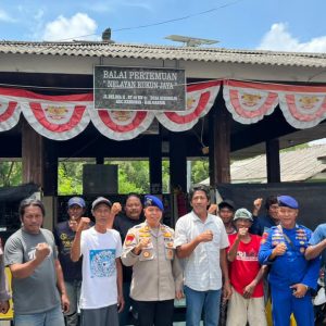 Sambang Nelayan, Satpolairud Polres Gresik Perkuat Sinergi Jaga Laut