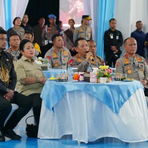 Percepat Pemulihan Akses, Kapolri Pantau Pembangunan Jembatan Bailey di Sumbar