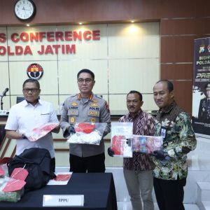 Polda Jatim Bongkar 2 Kasus Narkoba, Total 33,374 Kg Sabu Disita Satu Kurir Ditangkap