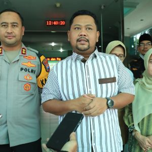 Forkopimda Gresik Besuk Korban Luka di RSUD Ibnu Sina, Tegaskan Komitmen Jaga Kondusivitas Kamtibmas