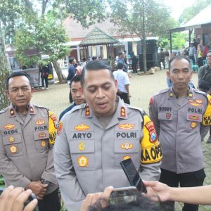 Mudik Tenang Barang Aman : Polres Bondowoso Buka Layanan Penitipan Kendaraan Gratis