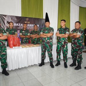 Danrem 084/Bhaskara Jaya Hadiri Bazar TNI Terpusat di Kodim 0817/Gresik