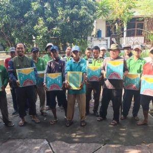 Ramadan Penuh Kepedulian, MAKI Jatim Berbagi Kebahagiaan Bersama Anak Yatim, Ojol, Petugas Kebersihan, security dan Insan Media