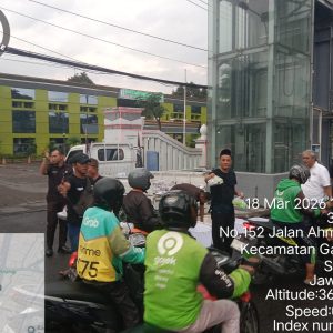 MAKI Jatim Konsisten Tebar Kebaikan, 1.000 Paket Takjil Dibagikan di Hari ke-28 Ramadan di Jalan Ahmad Yani Surabaya