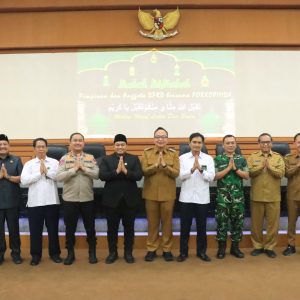 Kapolres Gresik Hadiri Halal Bihalal Forkopimda di DPRD, Perkuat Sinergitas Antar Lembaga