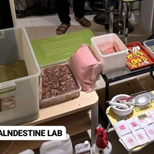 POLDA METRO JAYA BERHASIL MENGUNGKAP CLANDESTINE LAB NARKOTIKA JENIS EKSTASI DAN HAPPY WATER