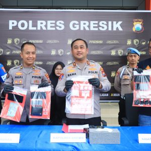 Polres Gresik Ringkus Jaringan Narkoba Lintas Kota Gresik dan Surabaya, Sita 68, 211 Gram Sabu