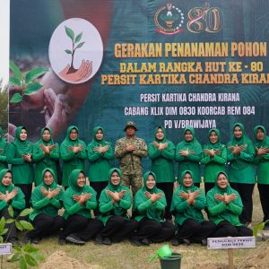 Danrem Tanam Harapan di Pantai Kenjeran, Wujud Cinta Alam
