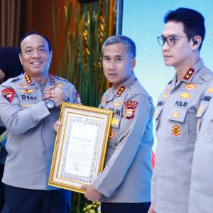 Polri Beri Penghargaan Ikpa Terbaik Pada Rakernis Empat Fungsi Pusat Polri 2026