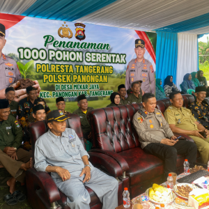 Penanaman 1.000 Pohon Serentak, Polresta Tangerang dan Polsek Panongan Ajak Warga Jaga Lingkungan