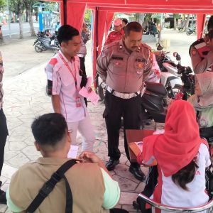 Peringati May Day, Polres Probolinggo Buka Layanan Bengkel Gratis dan Samsat Keliling