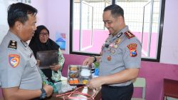 Polres Gresik Dukung Program Presiden, Kapolres Tinjau SPPG dan MBG di SLB Kemala Bhayangkari 2