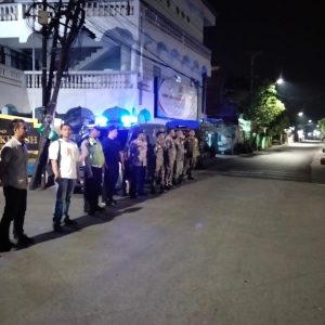 Di Bawah Sorot Rotator, Team Lengkap Patroli Jaga Semampir Aman