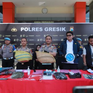 Kapolres Gresik Ungkap Lima Kasus Kejahatan, Korban Bersyukur Motor dan Barang Berharga Kembali