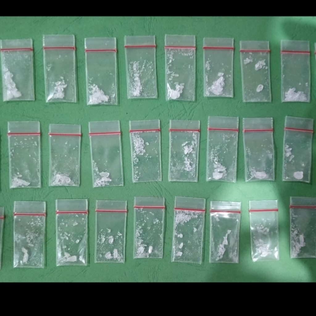Polrestabes Surabaya Amankan Tersangka Pengedar Narkoba, Sita 42, 9 Gram Sabu