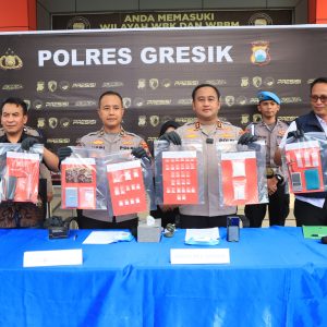 Polres Gresik Bongkar Jaringan Narkoba Madura-Gresik, Sita 209 Gram Sabu dan Selamatkan Ribuan Jiwa