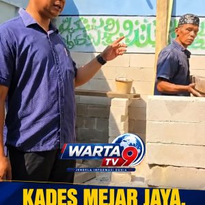 BEDAH RUMAH WARGA DI DESA MEKAR JAYA DITARGETKAN SELESAI DALAM SATU BULAN