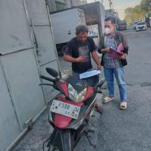 Polsek Gresik Kota Ringkus Sepasang Kekasih Pencuri Motor, Berawal dari Kunci Kontak yang Masih Menempel