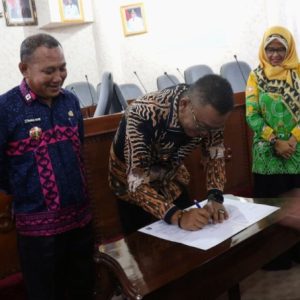 Sertijab sekertaris DPRD Lampung timur ,Tabrani hasim jabat sekwan
