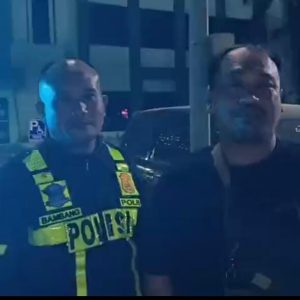 Aksi Heroik Satlantas Polres Gresik Selamatkan Ibu Hendak Melahirkan, Dikawal Cepat hingga Tiba di Rumah Sakit