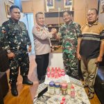 Bangun Komunikasi dan Kekompakan, Kapolsek Pasar Kemis Pererat Sinergi Bersama Danramil 11/Pasar Kemis