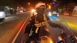 Aksi Humanis Polres Gresik, Satlantas Kawal Ambulans Pasien Asal Bawean hingga RSUD Ibnu Sina Demi Keselamatan Masyarakat
