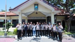 Kapolres Gresik Tinjau Polsek Kebomas dan Pos Lantas, Pastikan Layanan Polres Gresik Maksimal