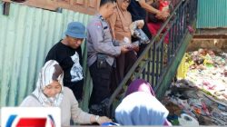 Bhabinkamtibmas Tumampua Dampingi Kadis Sosial Pangkep Salurkan Bantuan ke Warga Lansia