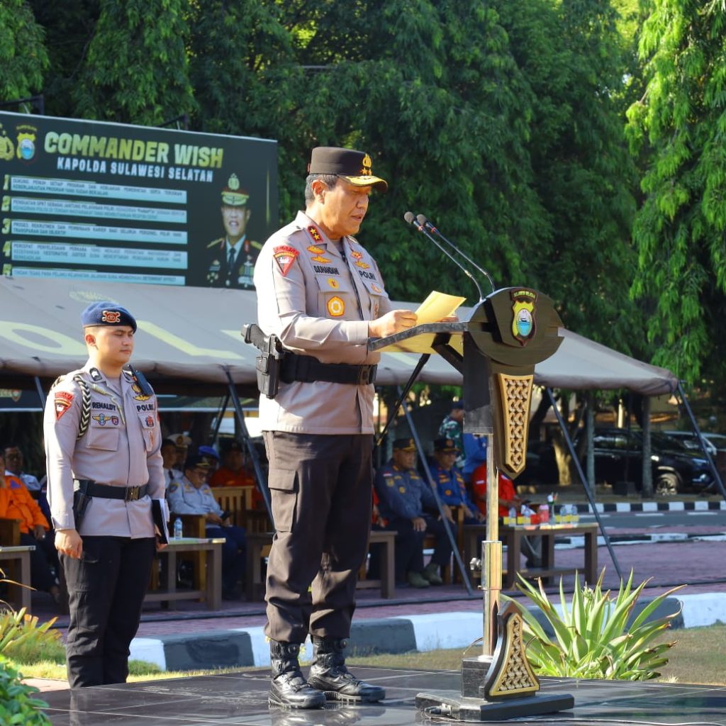 KAPOLDA SULSEL PIMPIN APEL GELAR PASUKAN, PERKUAT KESIAPAN HADAPI KARHUTLA 2026