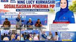 Bertepatan HUT ke-25 Partai Demokrat, Ning Lucy Kurniasari Sosialisasikan Penerima PIP di Tenggilis Utara Surabaya