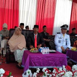 Upacara Pengibaran Bendera HUT ke-81 Kemerdekaan RI di Desa Mekar Jaya